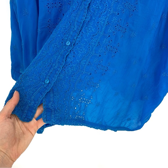 NWT JOHNNY WAS Embroidered Eyelet Tunic Blouse Royal Blue 2XL - Picture 4 of 7